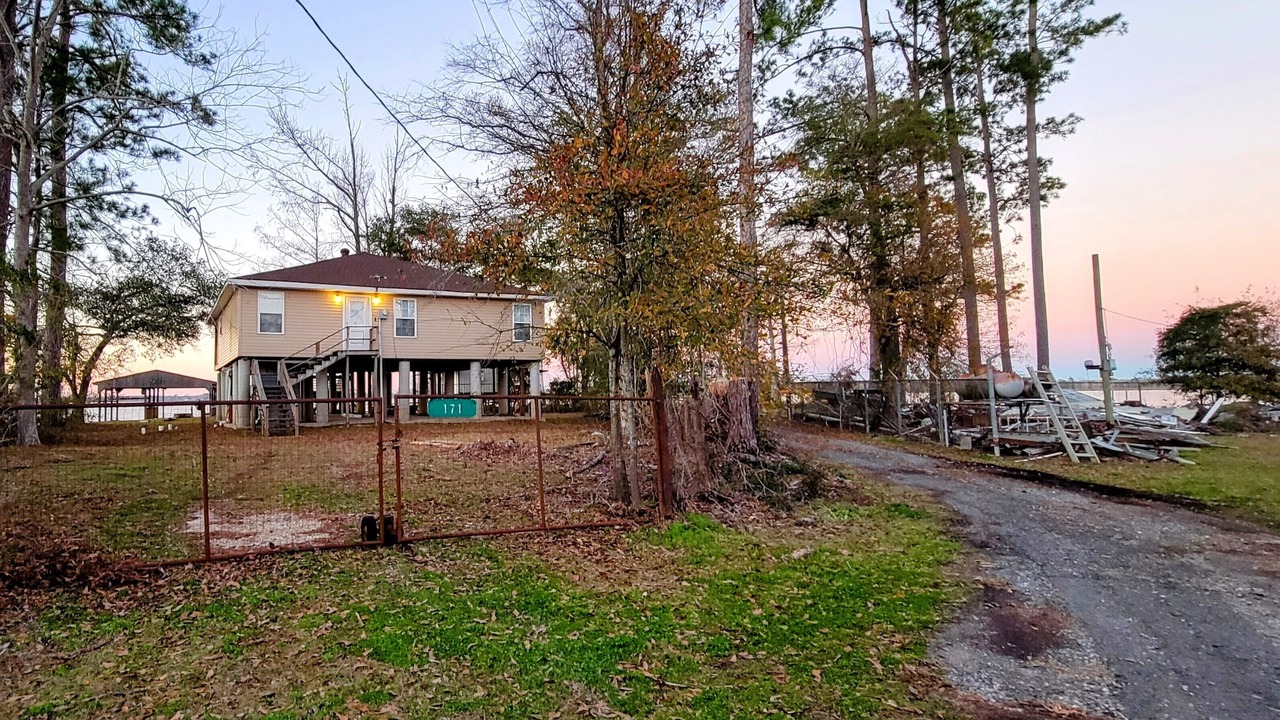 Photo of Outdoor in Dry Creek