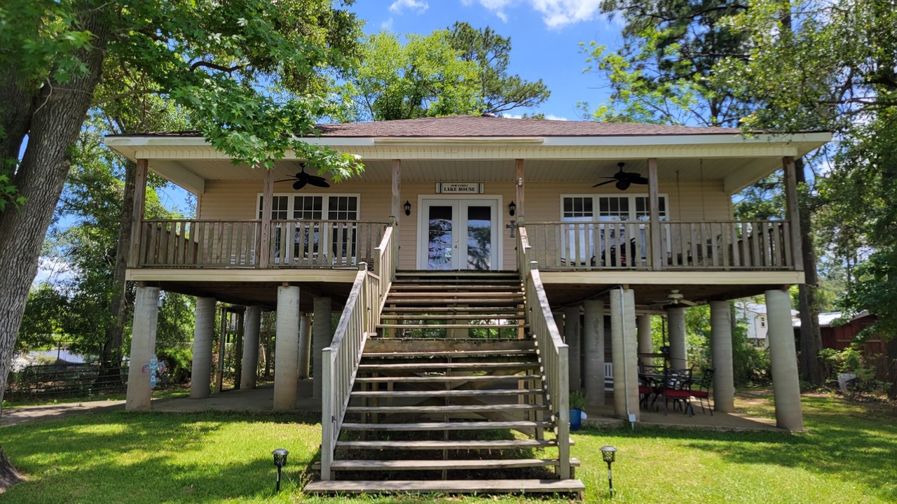 Photo of Outdoor in Dry Creek