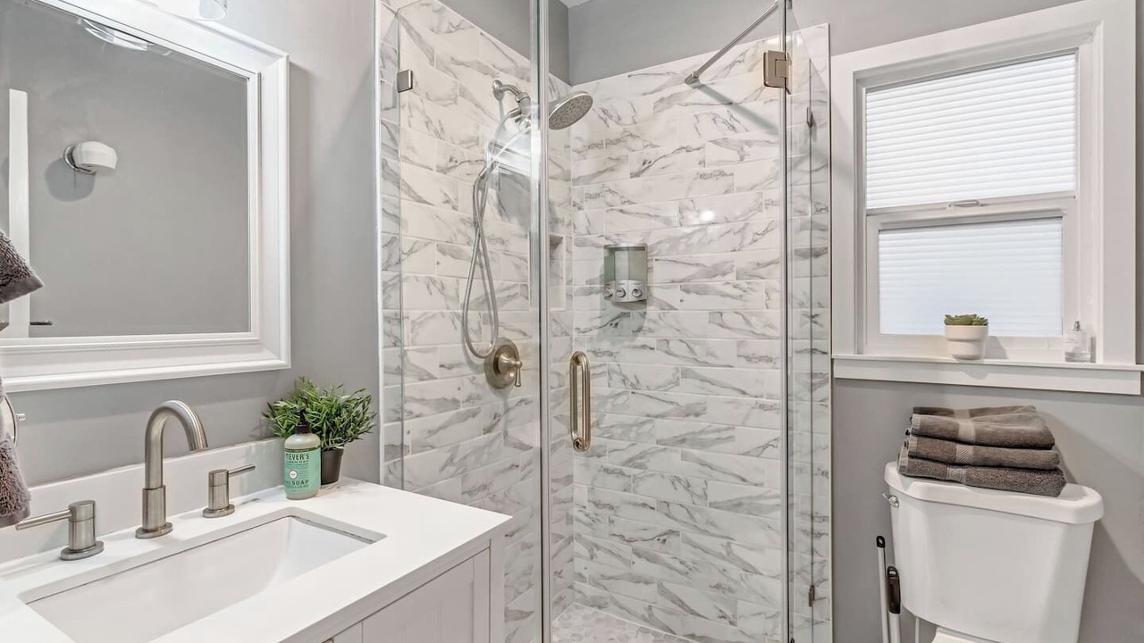 Photo of Bathroom in Yalecrest