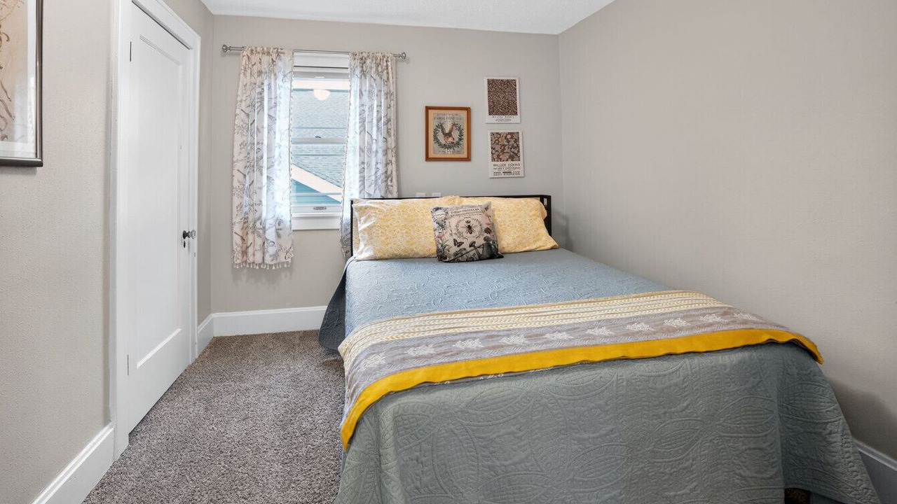 Photo of Bedroom in Rountree