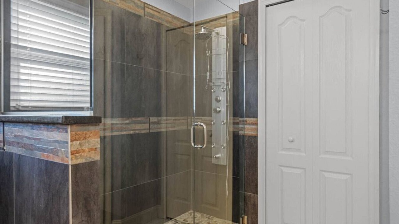 Photo of Bathroom in Highlands Reserve