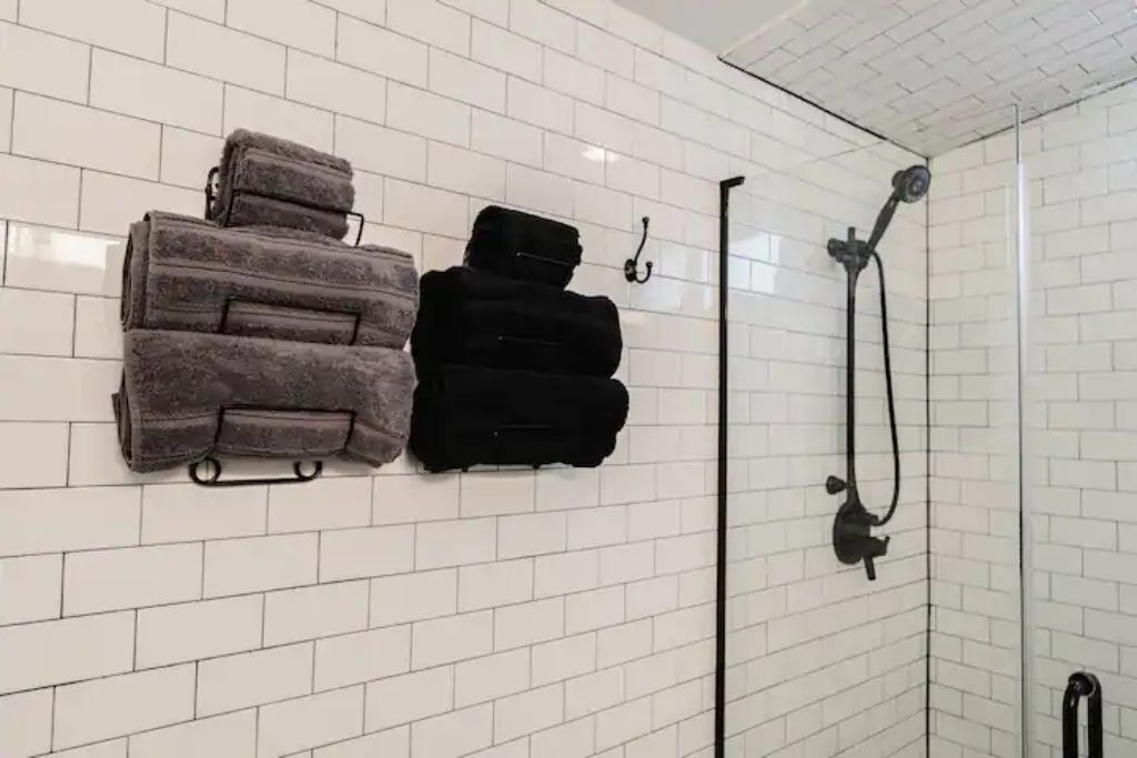 Photo of Bathroom in Rincon Heights