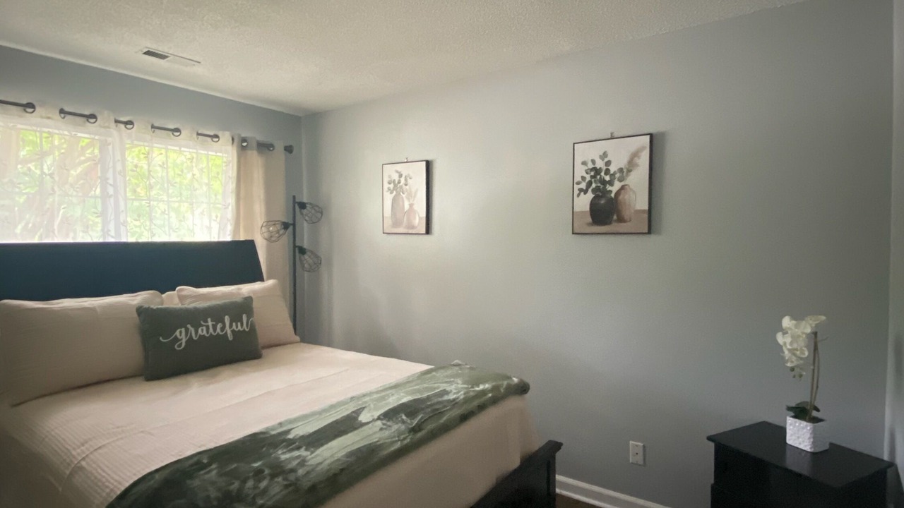 Photo of Bedroom in Croasdaile Farm Master