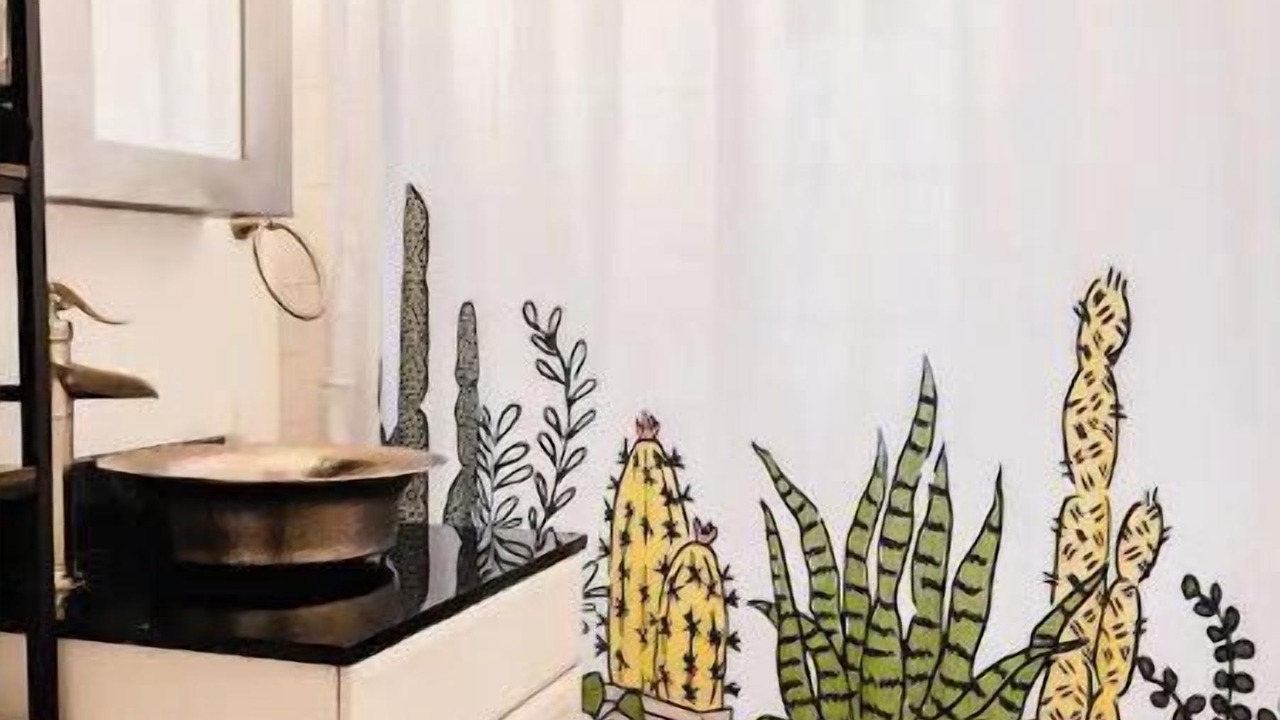 Photo of Bathroom in Rincon Heights