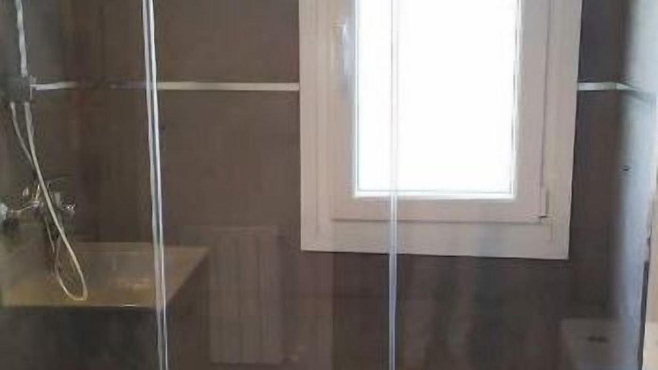 Photo of Bathroom in Logrono City Centre