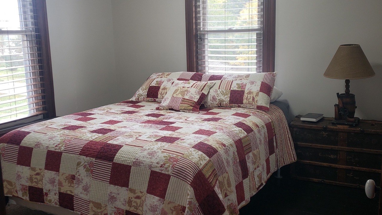 Photo of Bedroom in Hillsdale