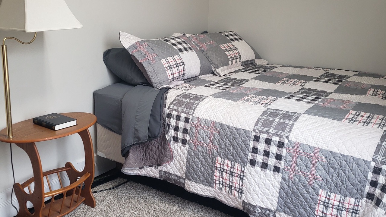 Photo of Bedroom in Hillsdale