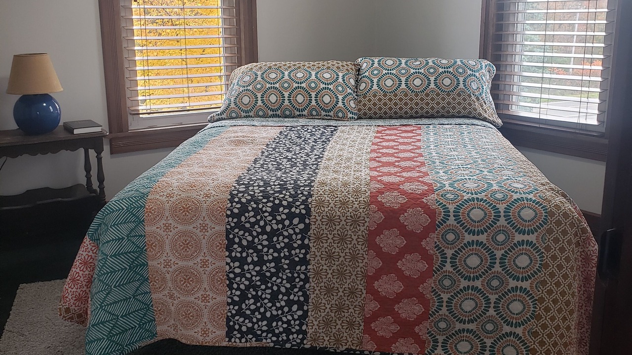 Photo of Bedroom in Hillsdale