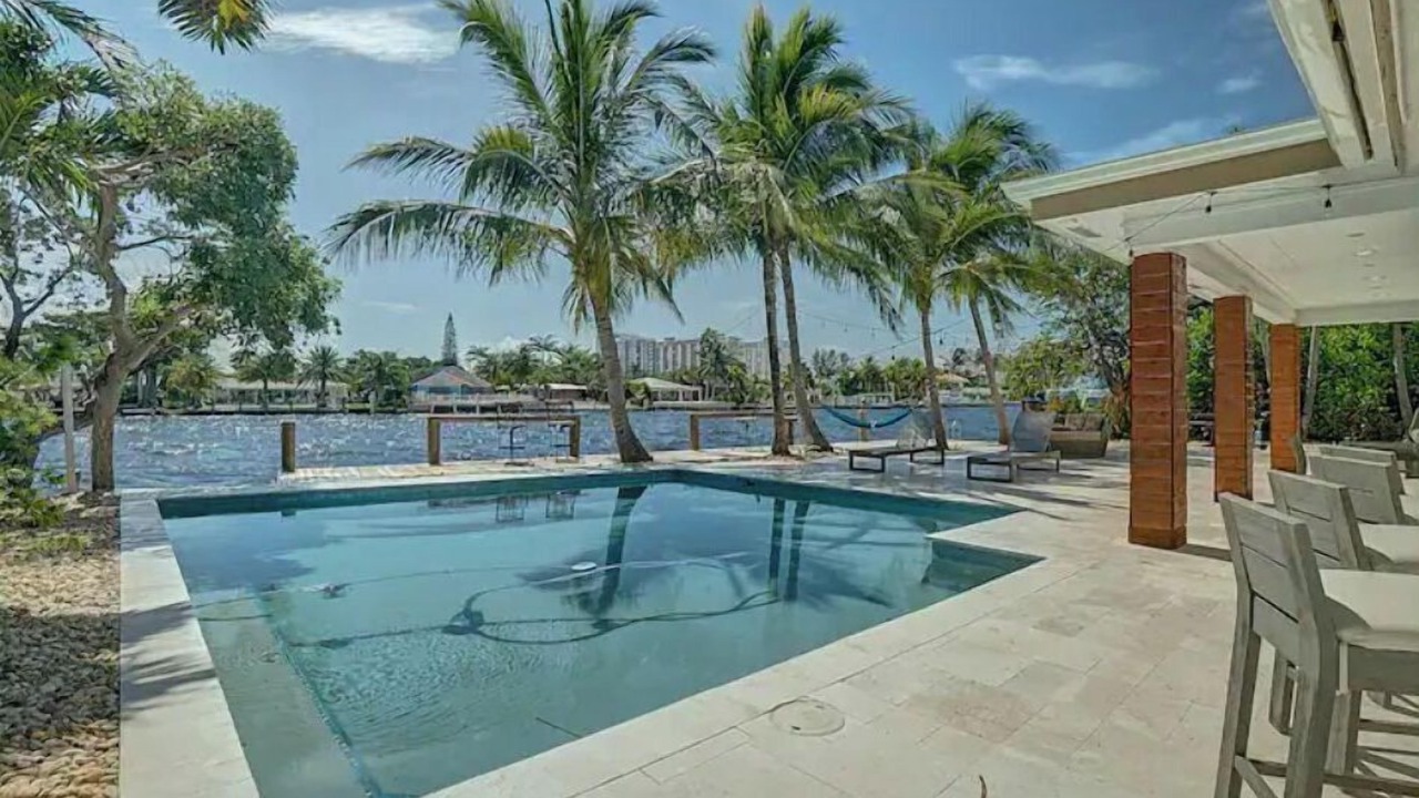 Photo of Outdoor in Santa Barbara Estates