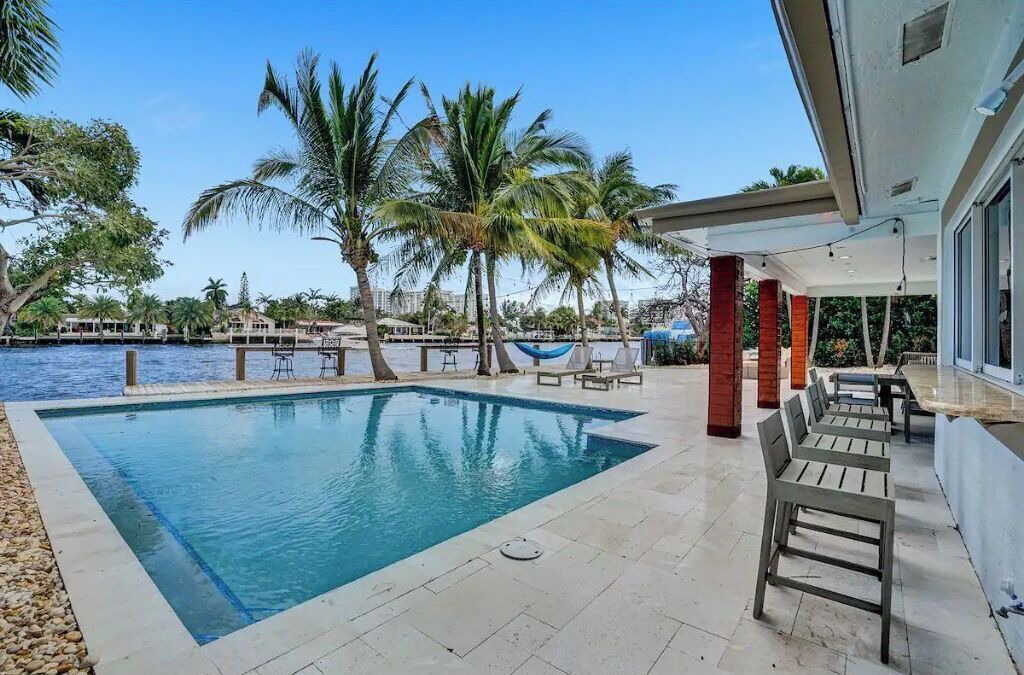 Photo of Outdoor in Santa Barbara Estates