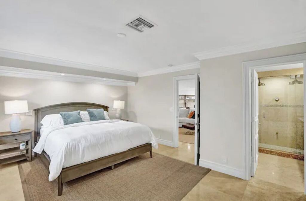 Photo of Bedroom in Santa Barbara Estates