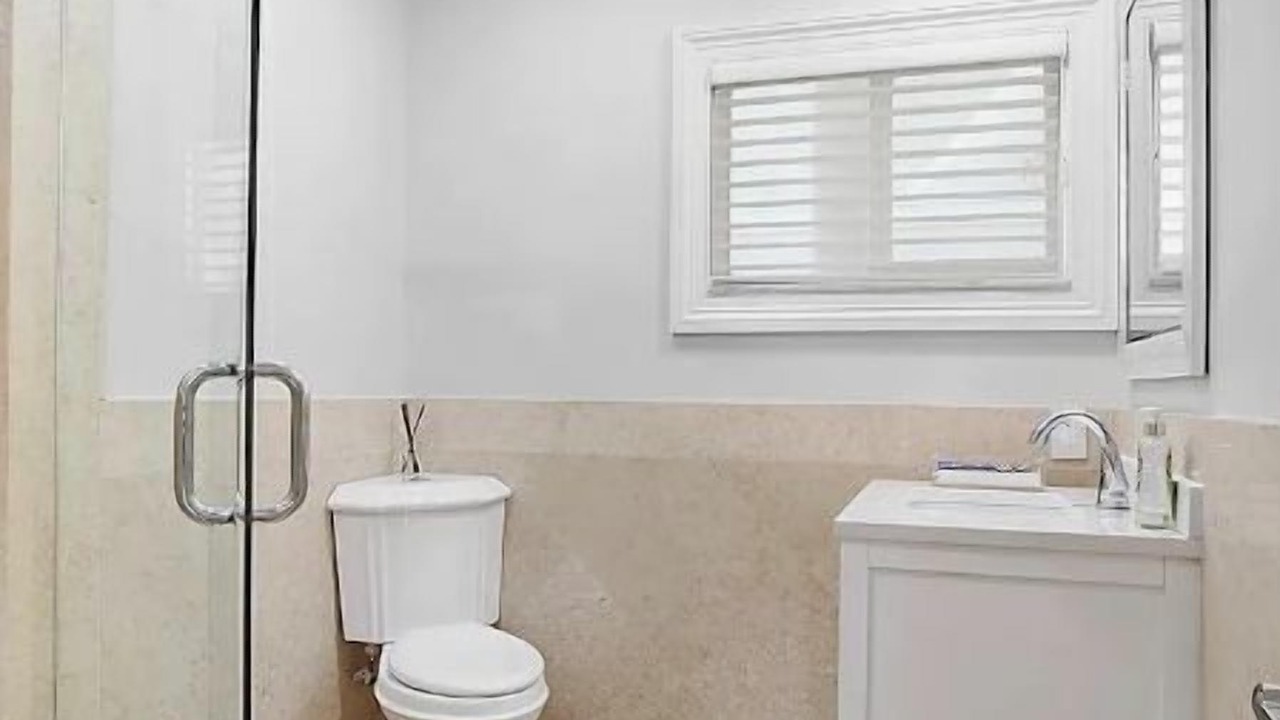 Photo of Bathroom in Santa Barbara Estates