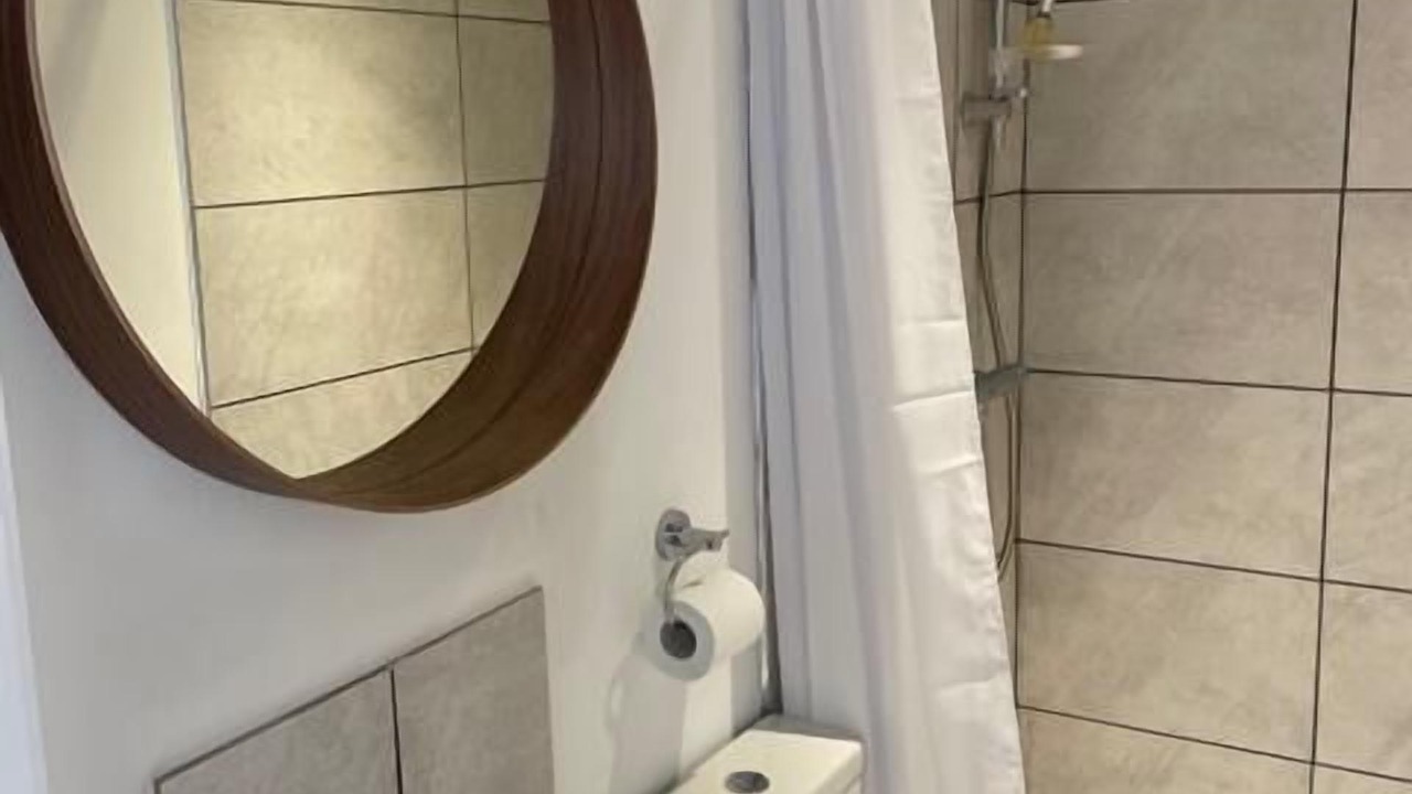 Photo of Bathroom in Crawshaw Booth