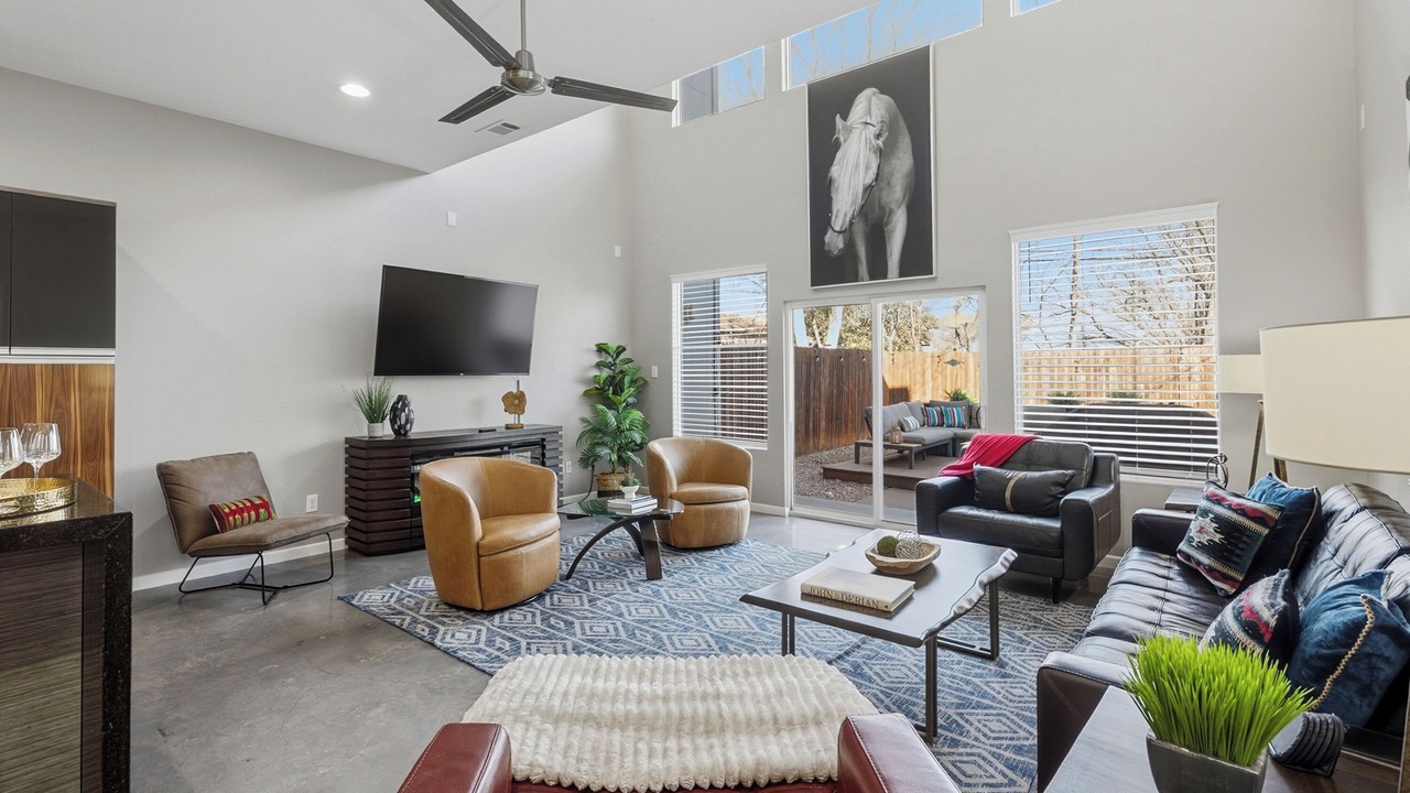 Photo of Bedroom in Fort Worth Cultural District