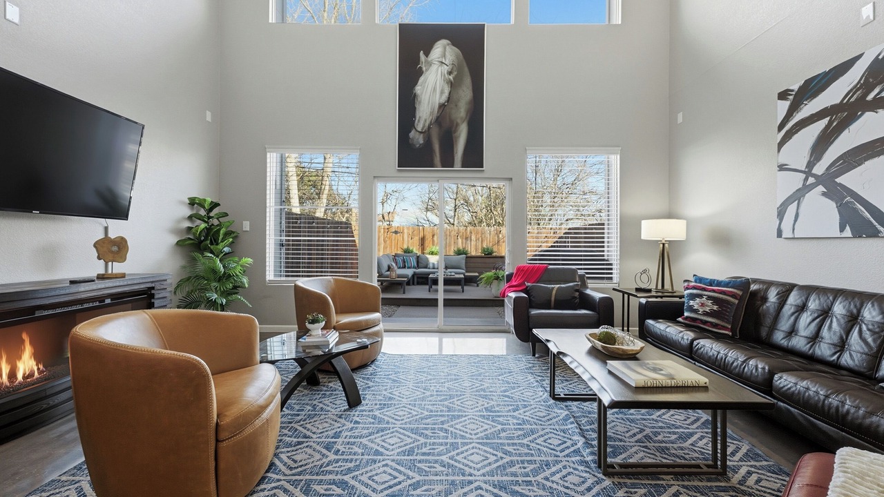 Photo of Livingroom in Fort Worth Cultural District