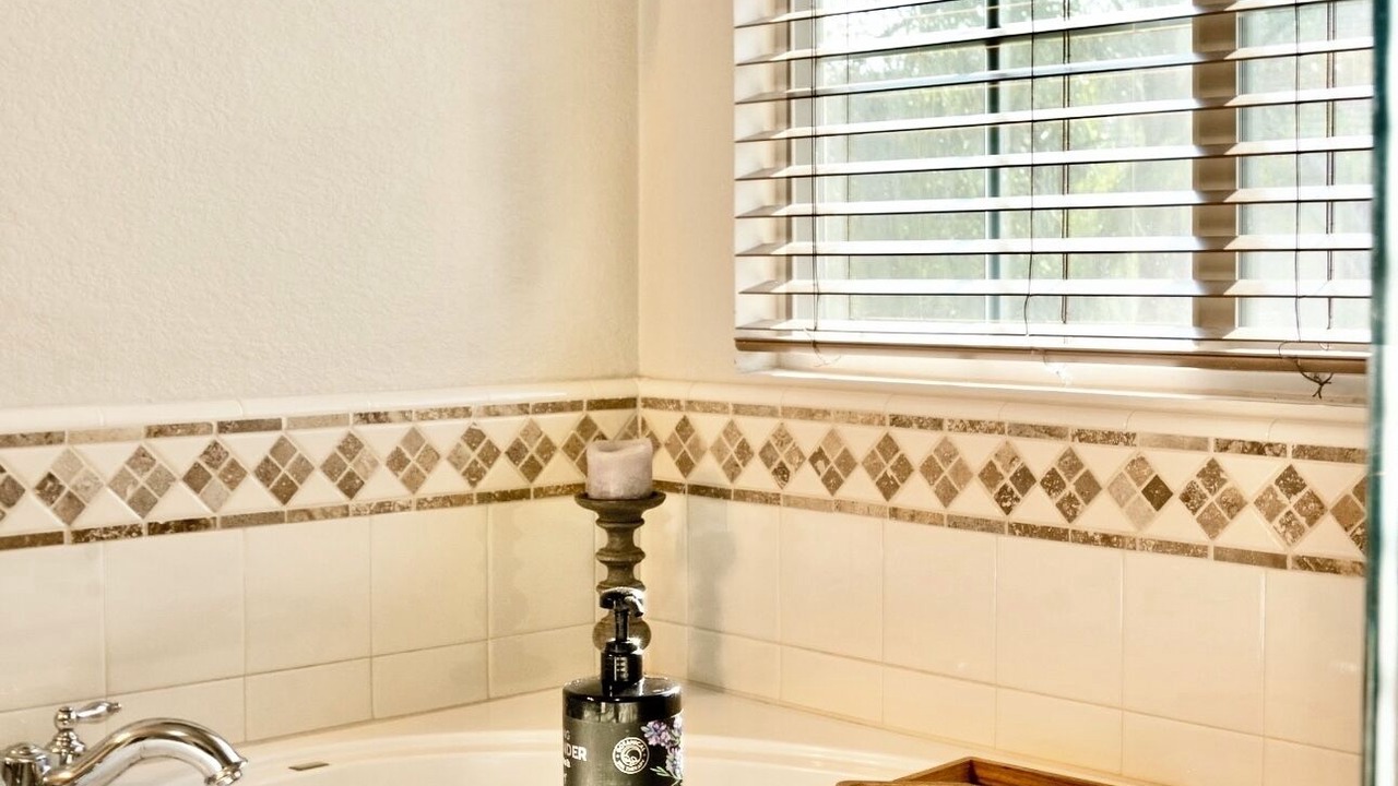 Photo of Bathroom in Lake Elsinore