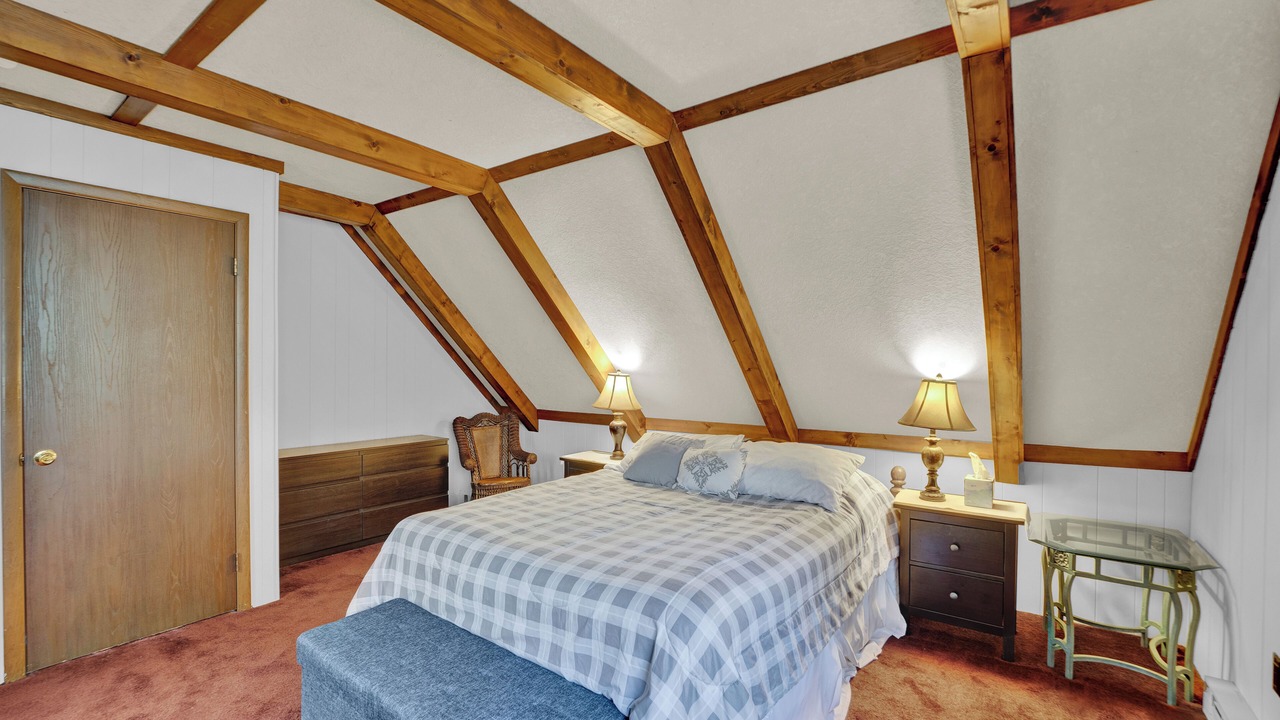 Photo of Bedroom in Paupackan Lake