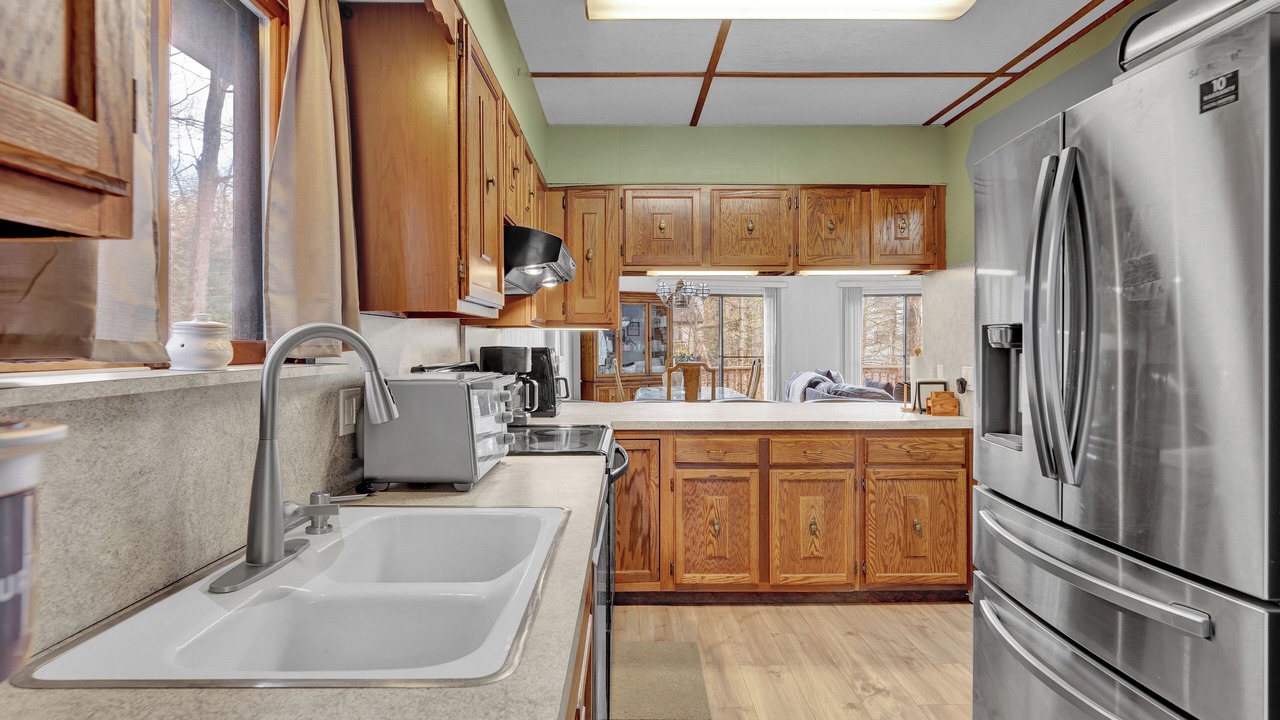 Photo of Kitchen in Paupackan Lake