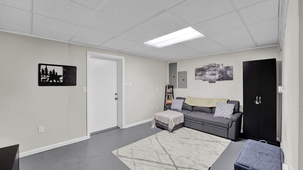 Photo of Livingroom in Paupackan Lake