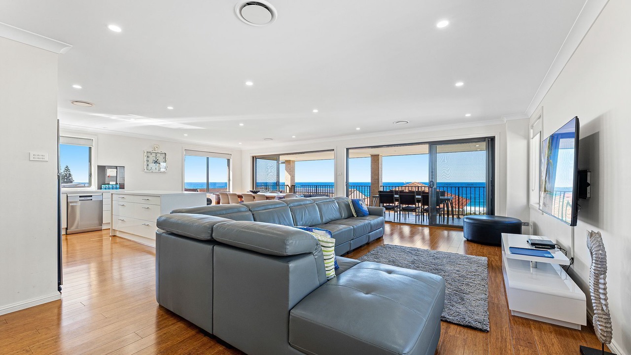 Photo of Livingroom in Kianga