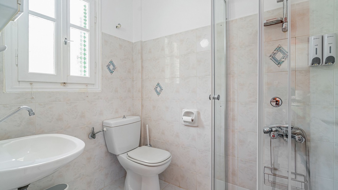 Photo of Bathroom in Vathy