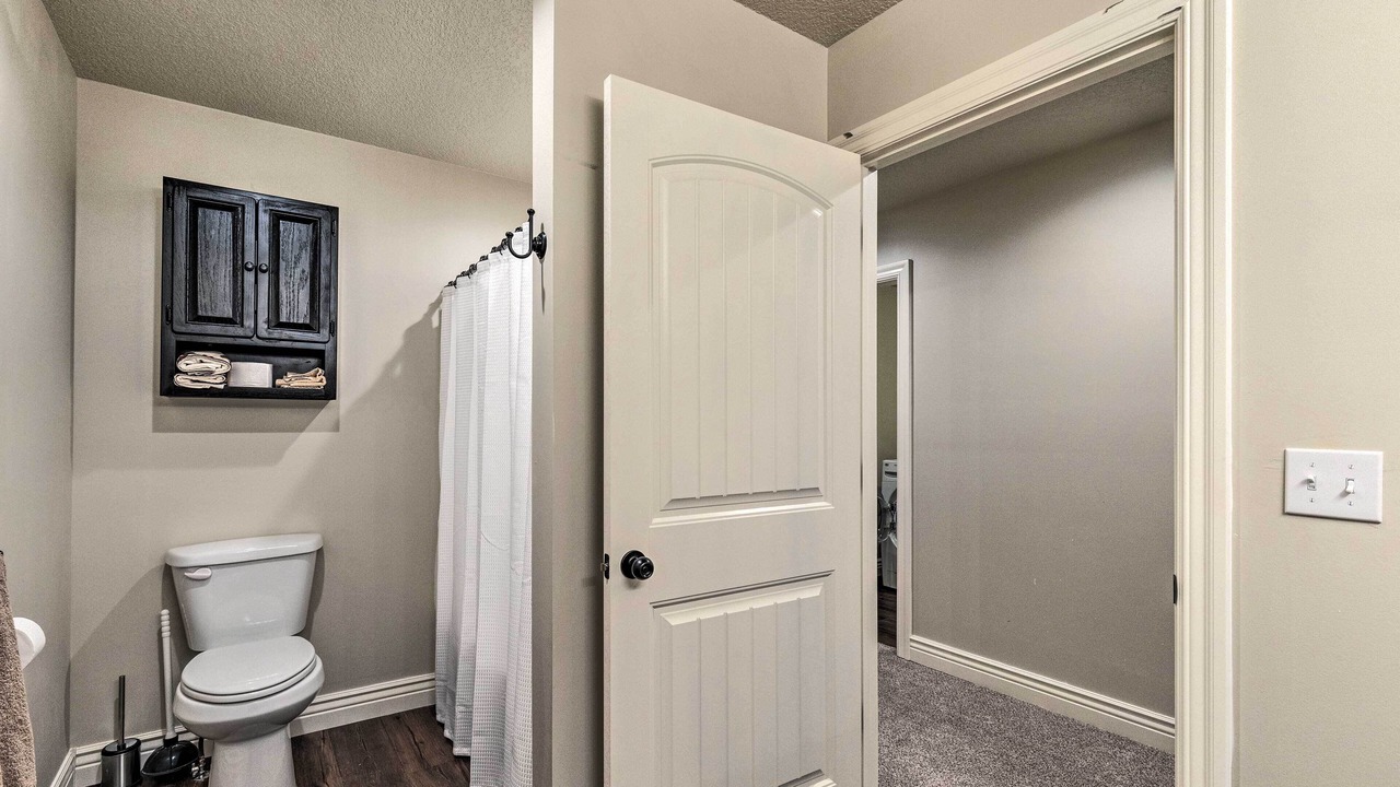 Photo of Bathroom in Peck