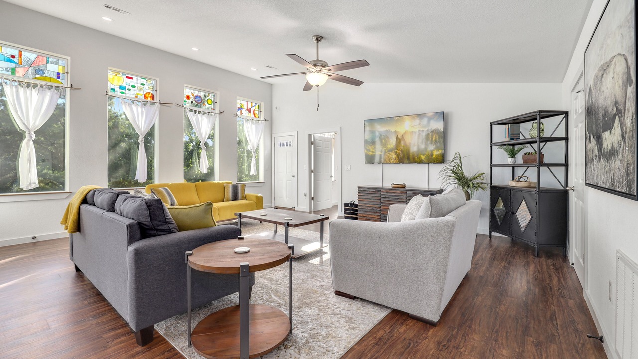 Photo of Livingroom in West Fork