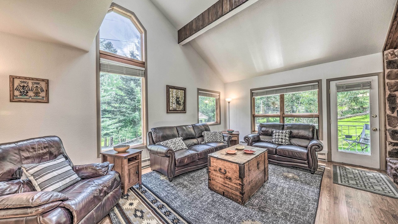 Photo of Bedroom in Cloudcroft