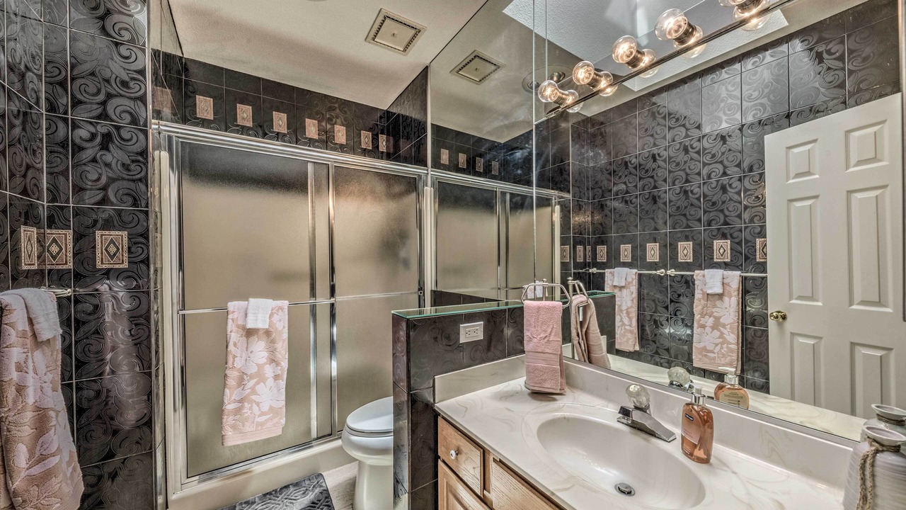 Photo of Bathroom in Cloudcroft