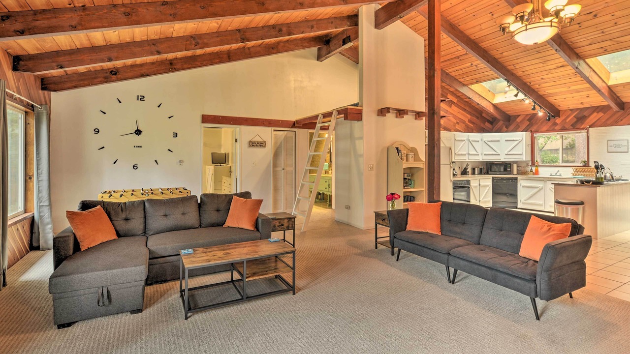 Photo of Others in Salyer