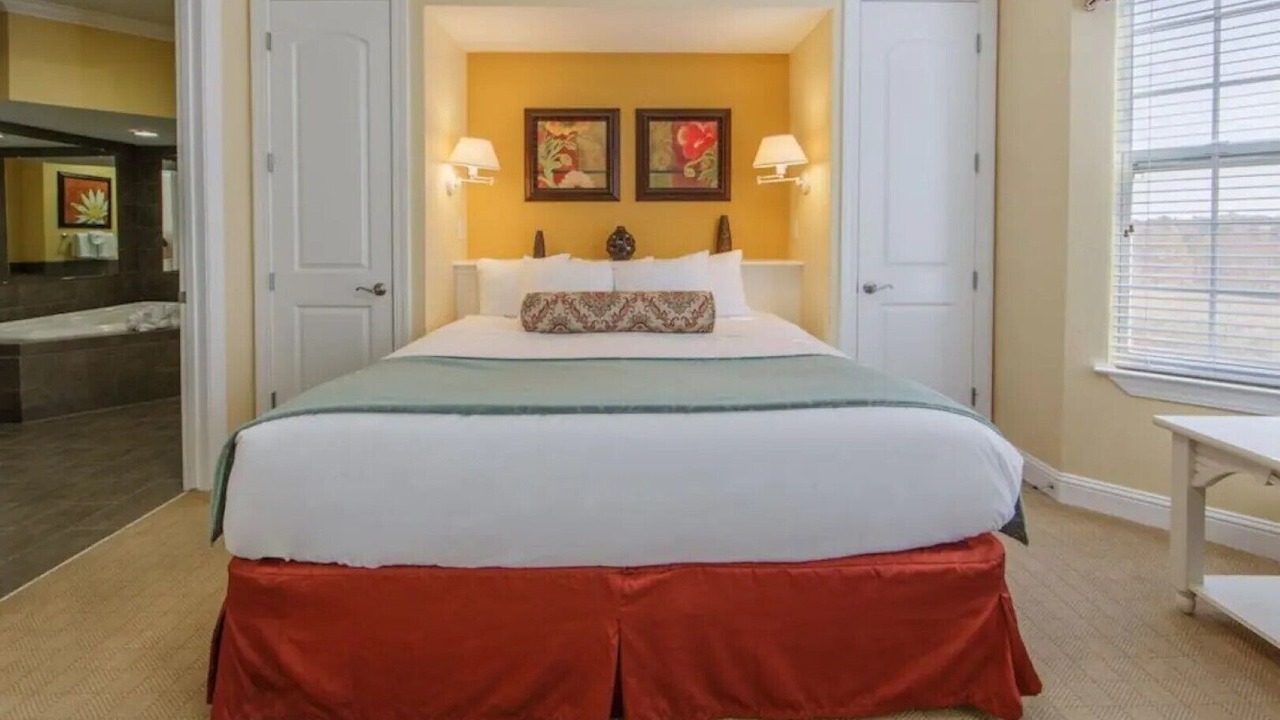 Photo of Bedroom in Clarkesville