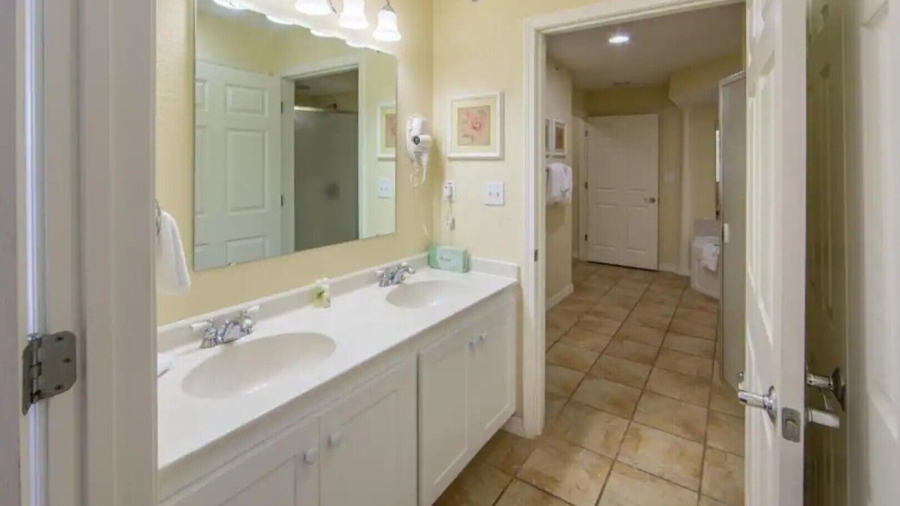 Photo of Bathroom in Clarkesville