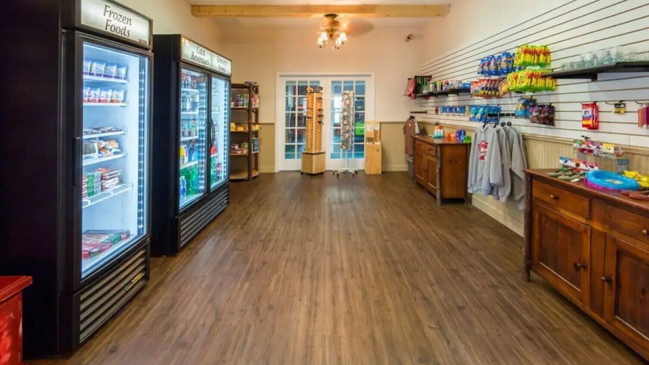 Photo of Others in Clarkesville