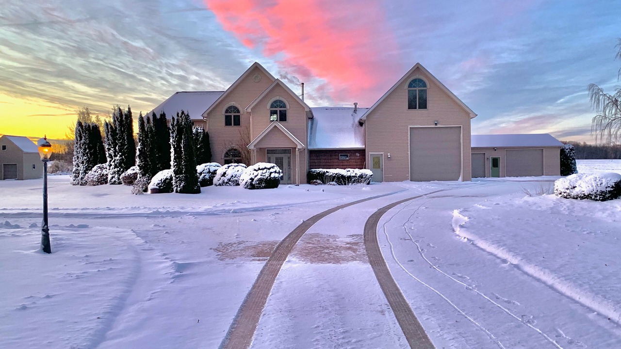 Photo of Outdoor in Town of Somerset