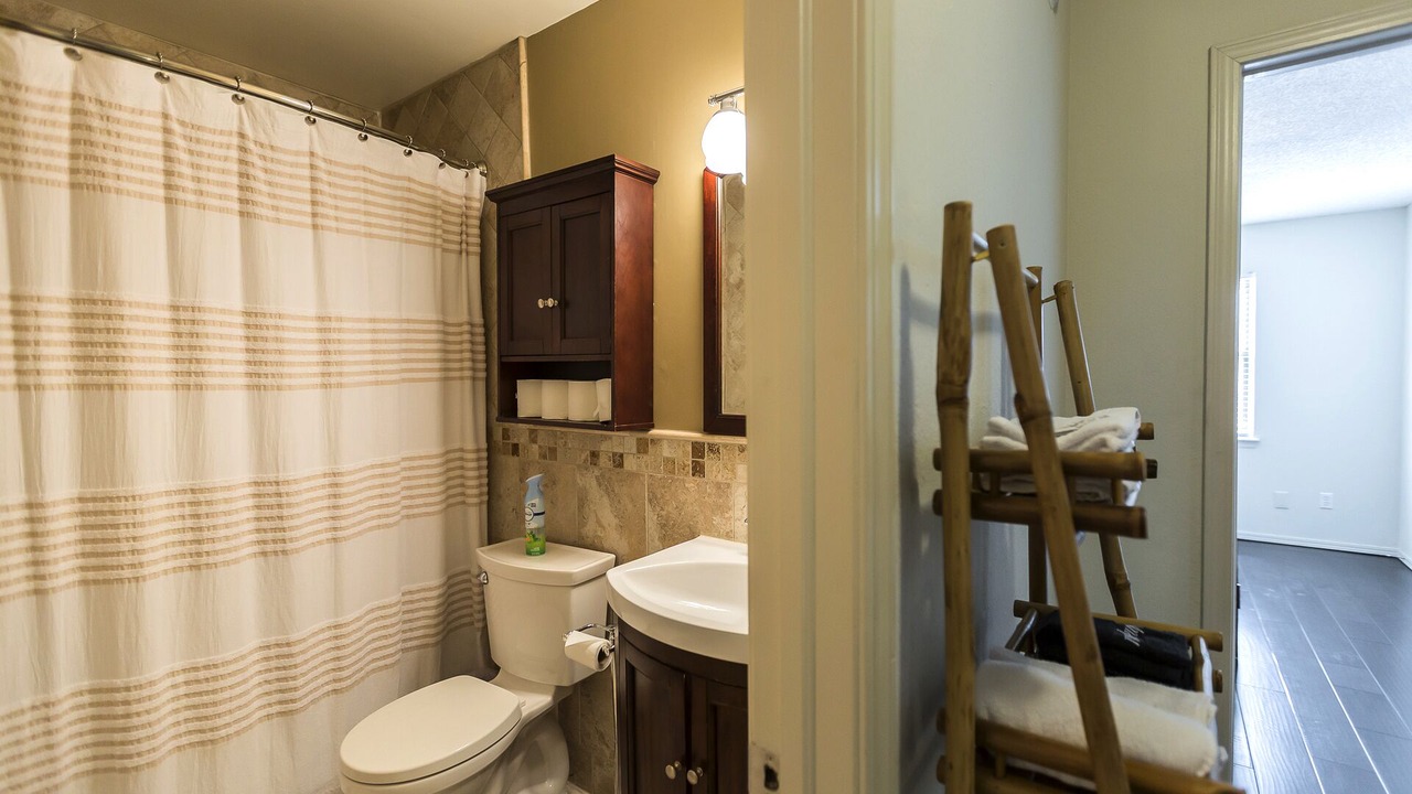 Photo of Bathroom in Broken Arrow