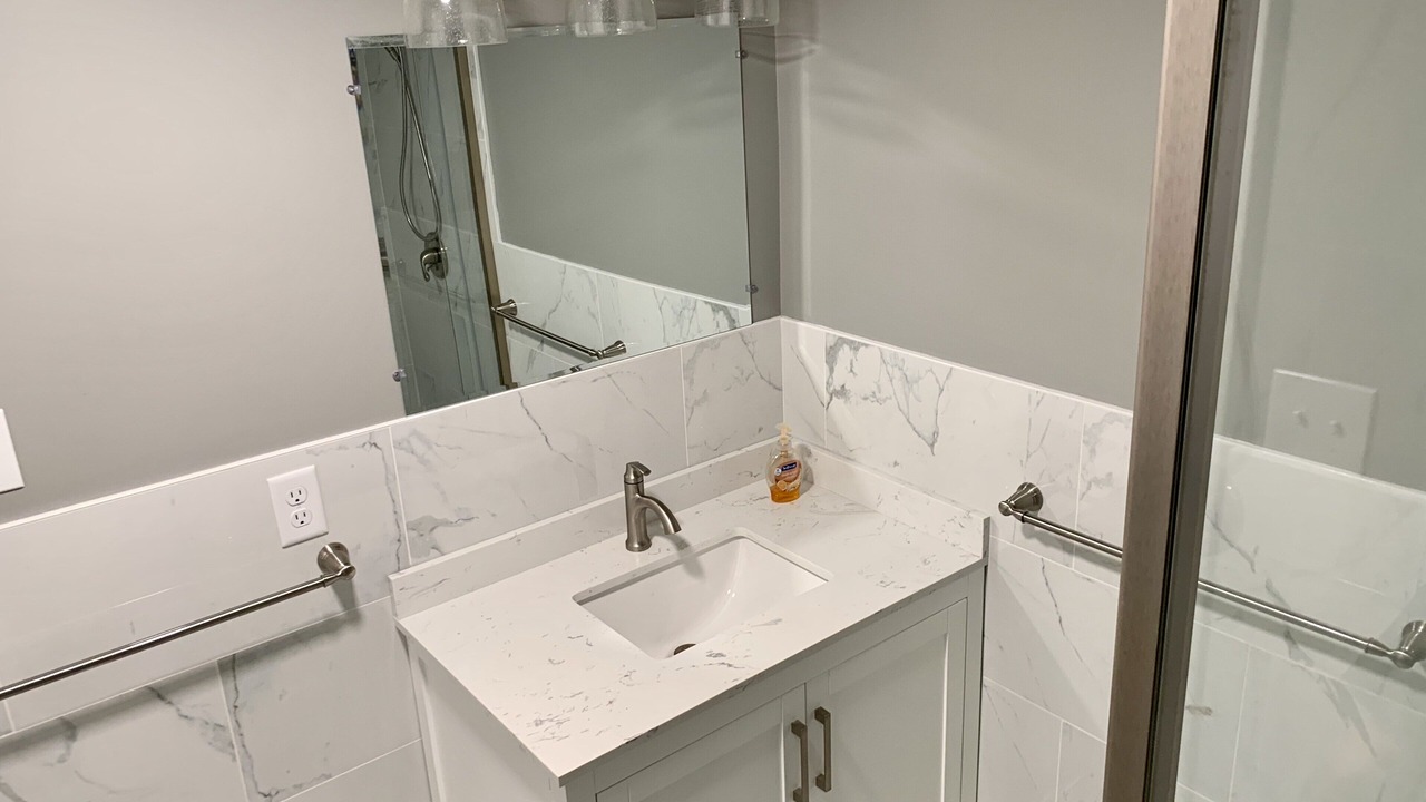 Photo of Bathroom in Orange