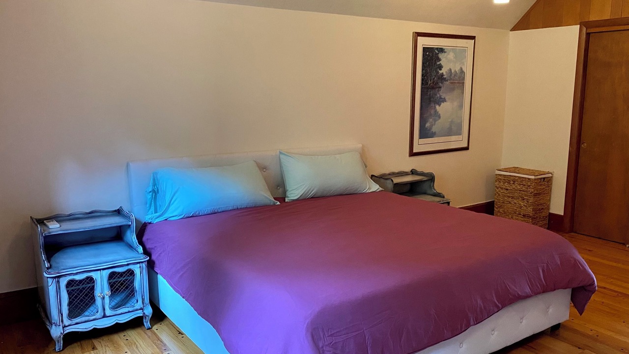 Photo of Bedroom in Orange