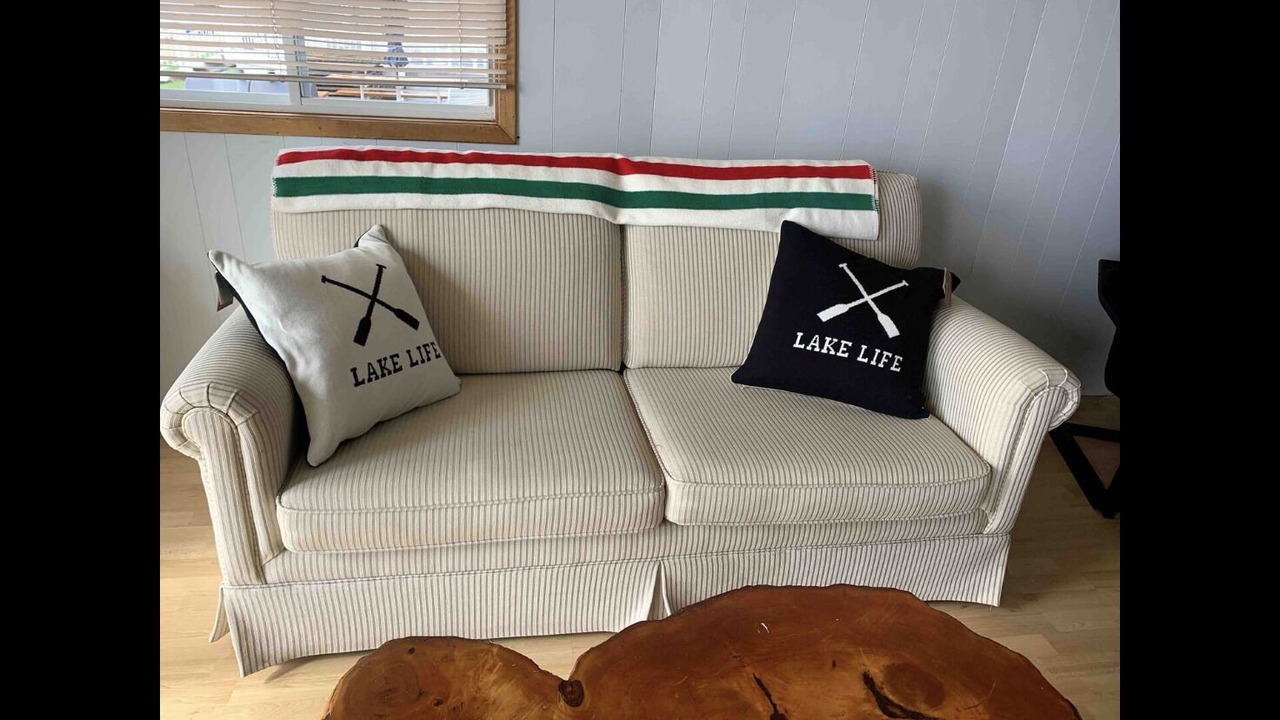 Photo of Livingroom in Golden Lake