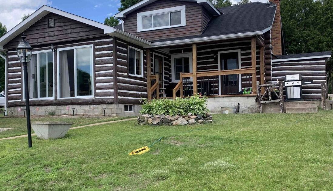 Photo of Outdoor in Golden Lake