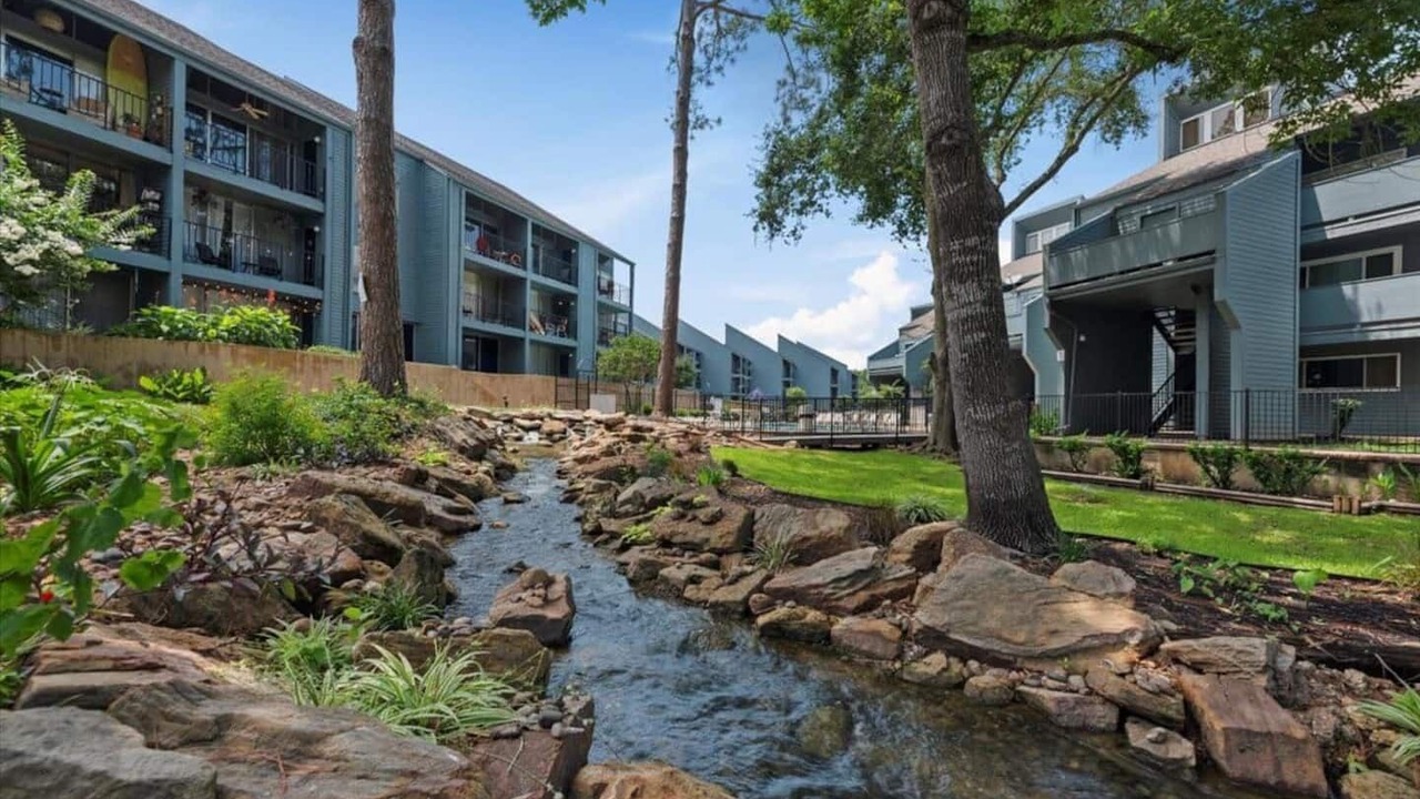 Photo of Others in Walden on Lake Conroe