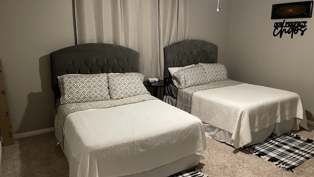Photo of Bedroom in Orange