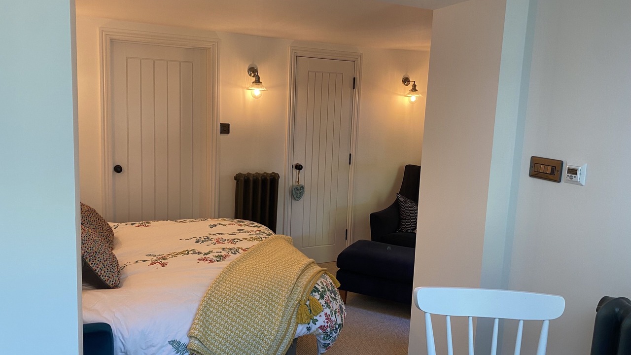 Photo of Bedroom in Hollingbourne