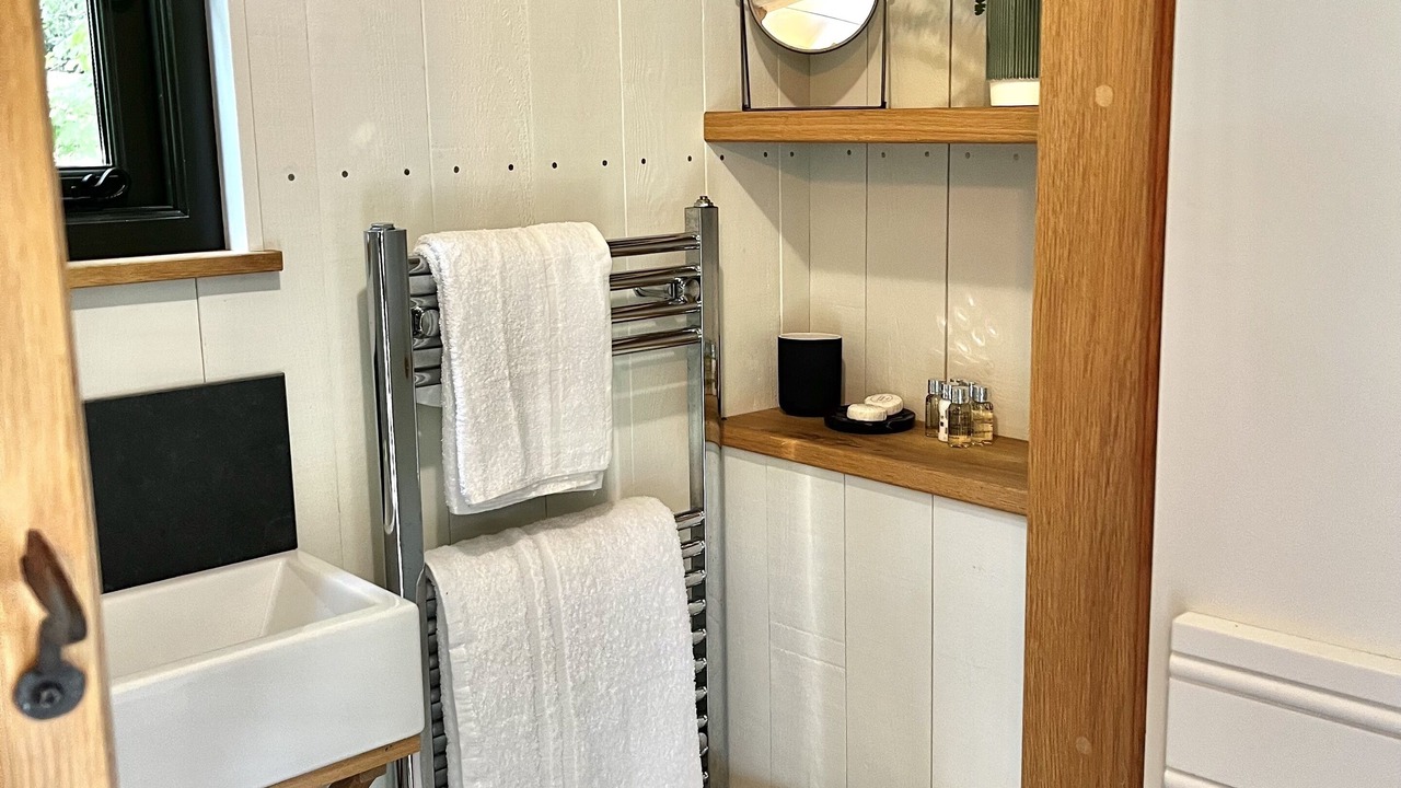 Photo of Bathroom in Hollingbourne