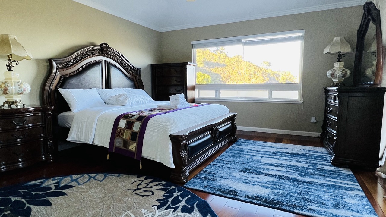 Photo of Bedroom in Saratoga