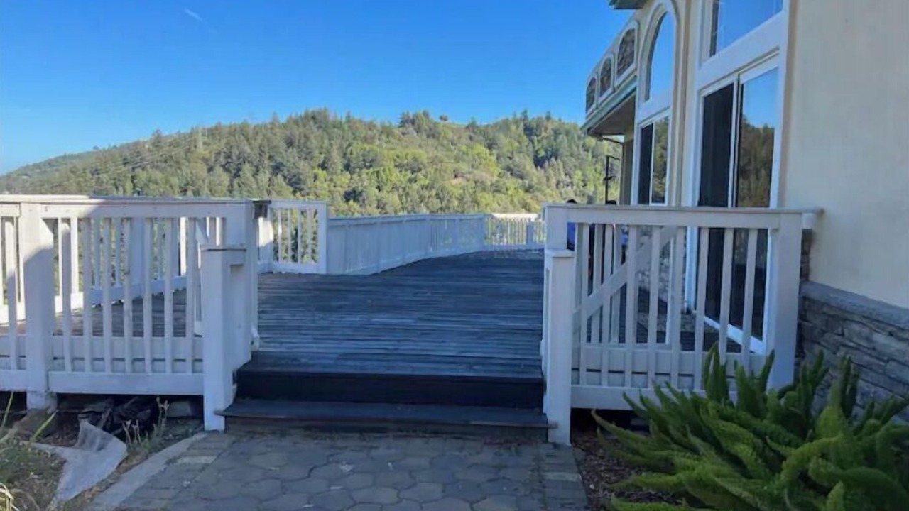 Photo of Patio Balcony in Saratoga