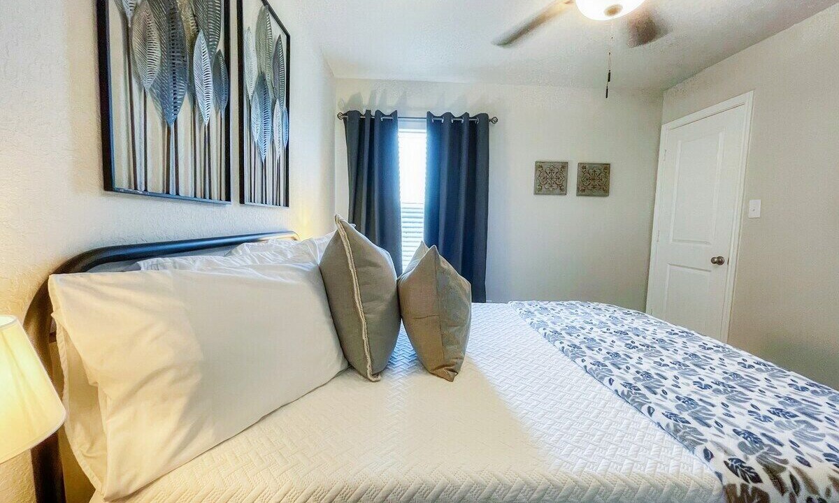 Photo of Bedroom in West San Antonio