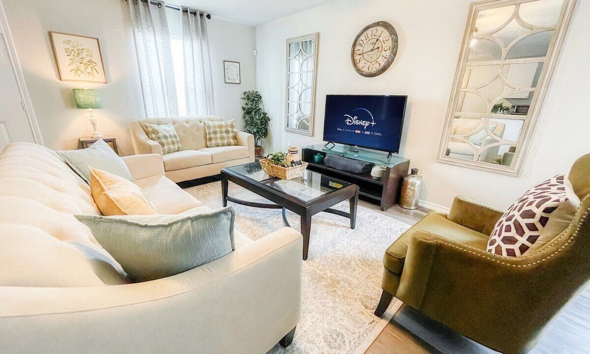 Photo of Livingroom in West San Antonio