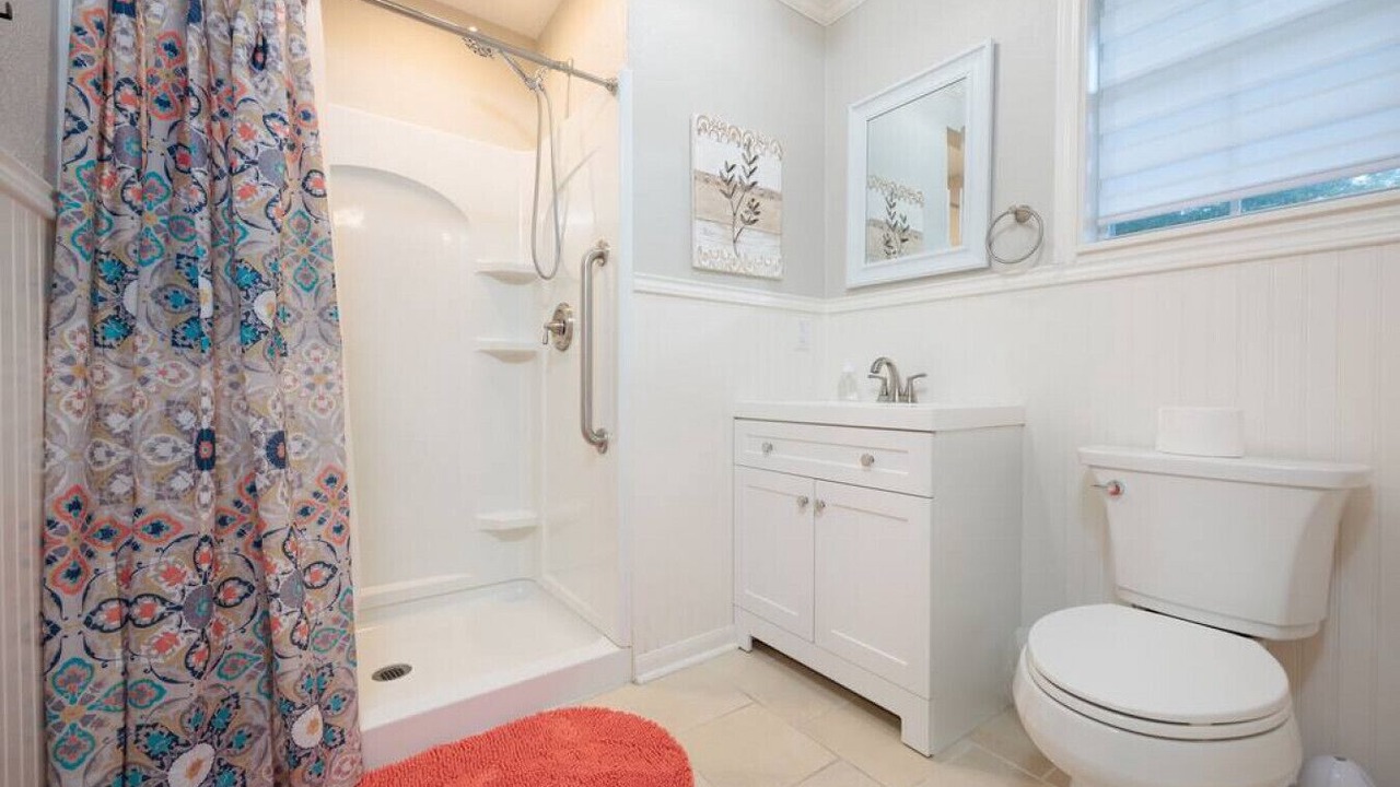 Photo of Bathroom in Decker Prairie