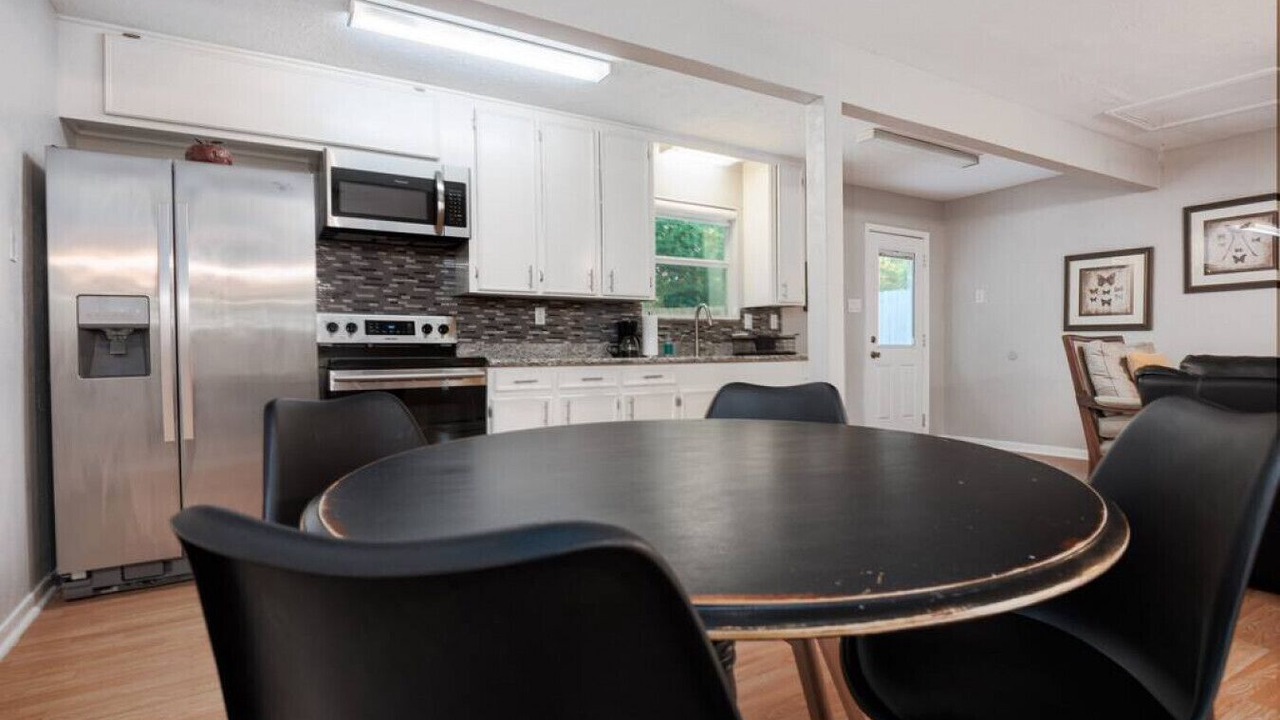 Photo of Kitchen in Decker Prairie