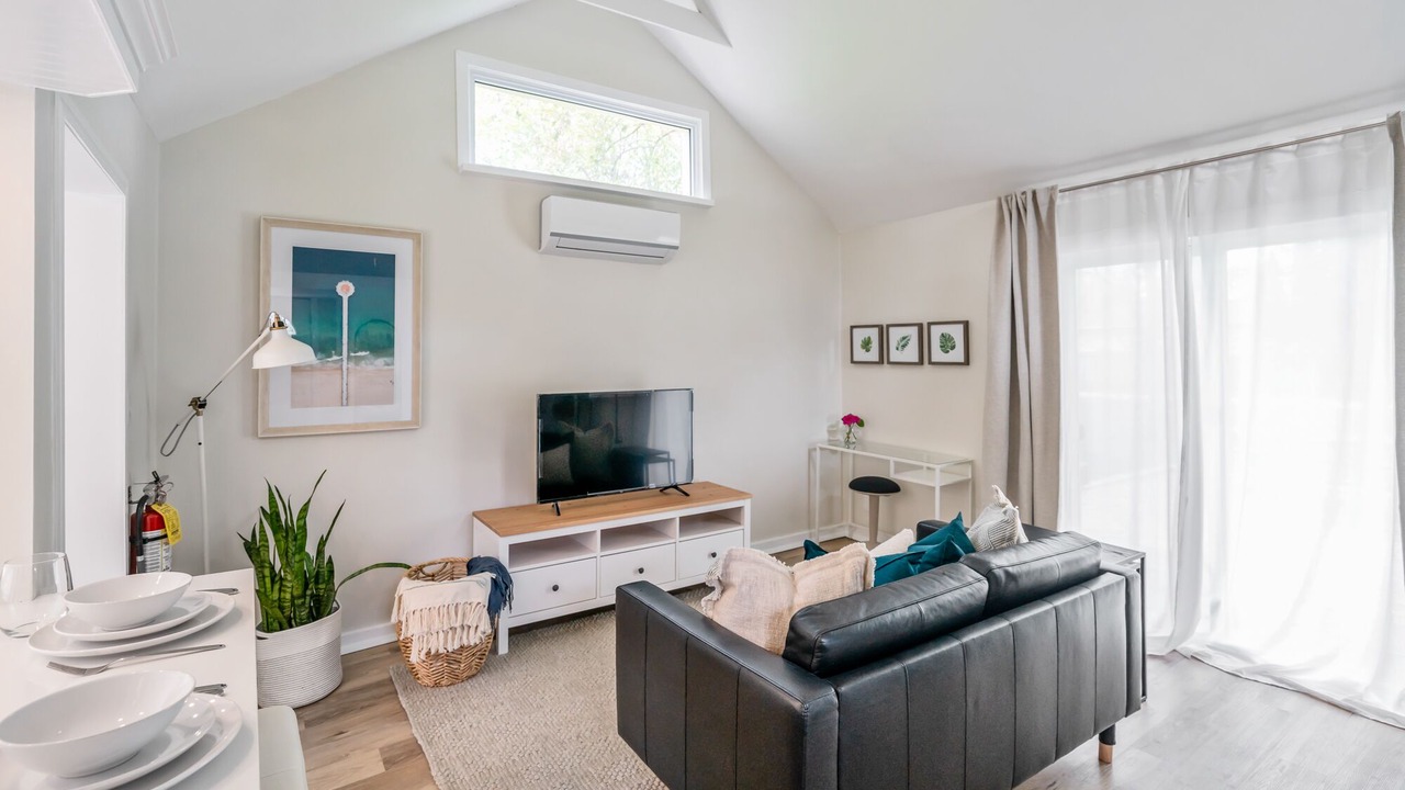 Photo of Livingroom in Old Town Historic District